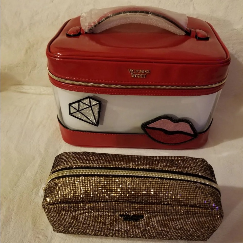 VS Patch Weekender Train Case - Picture 2 of 5
